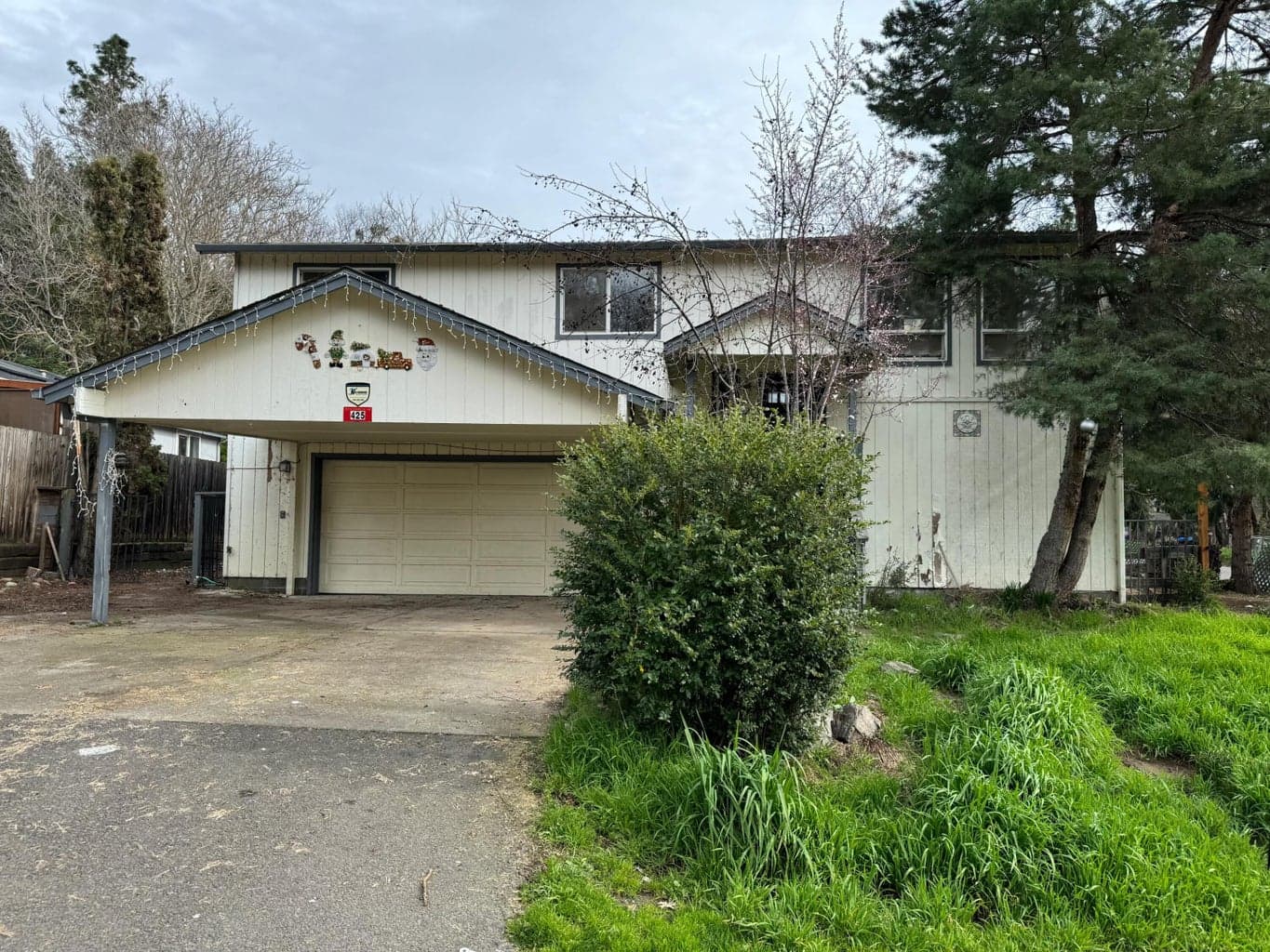 425 Kellogg, Gold Hill, 97525