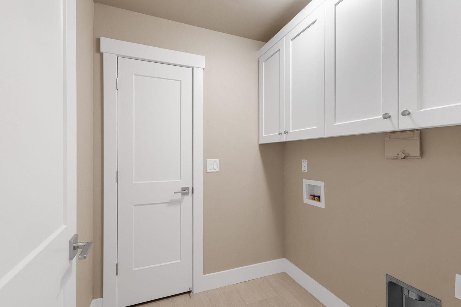Photo of 3926 SW Badger Avenue 15 of 23