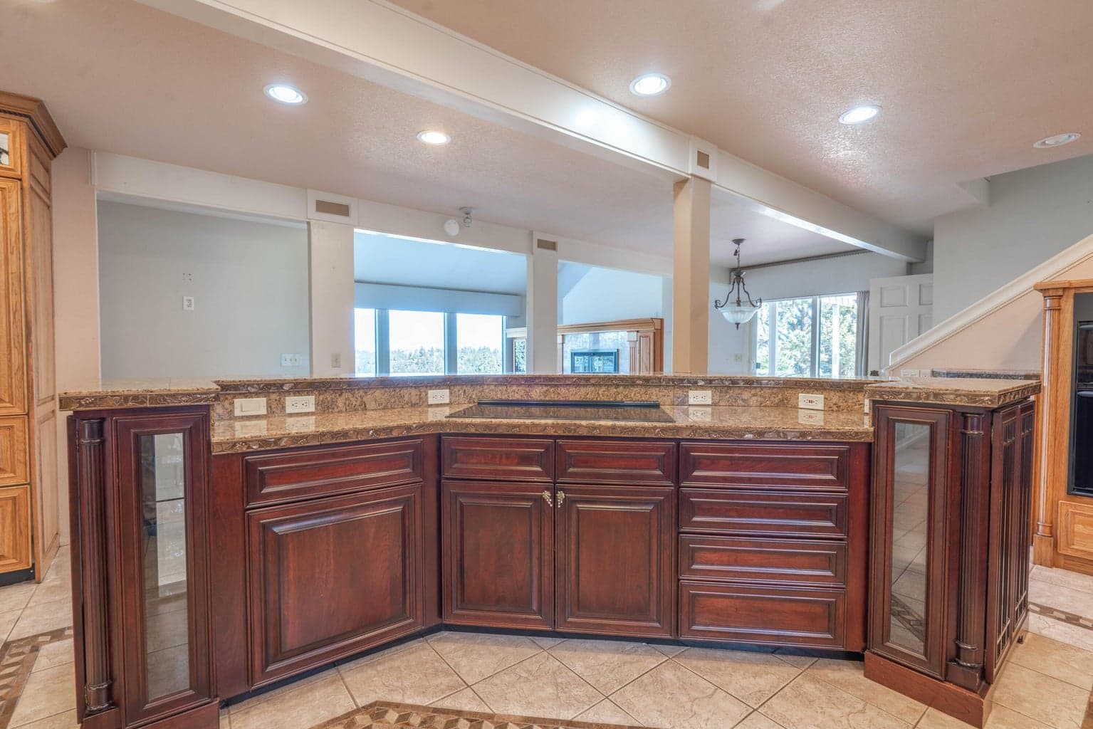 Photo of 7265 Falcon Crest Drive 16 of 111