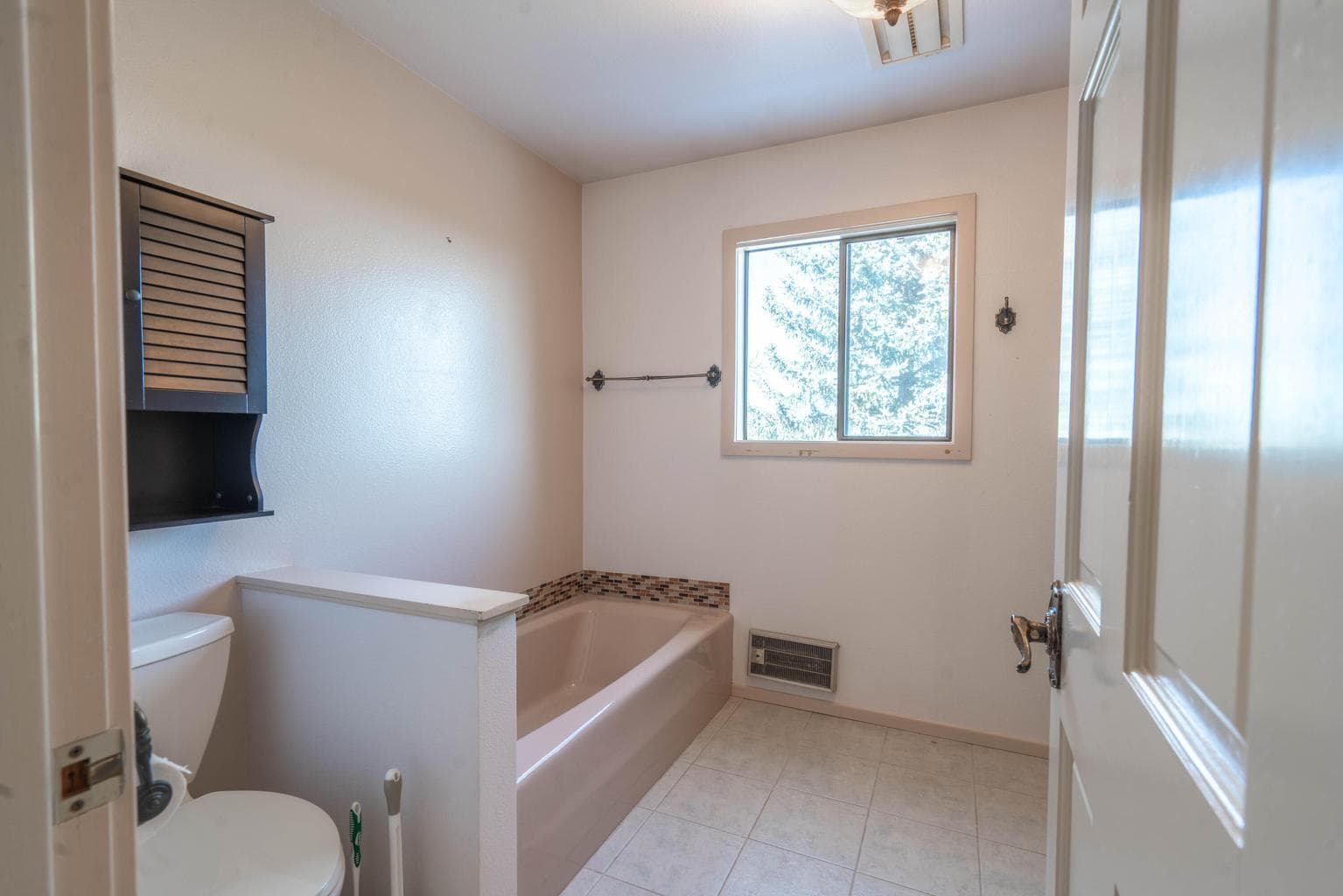 Photo of 7265 Falcon Crest Drive 33 of 111