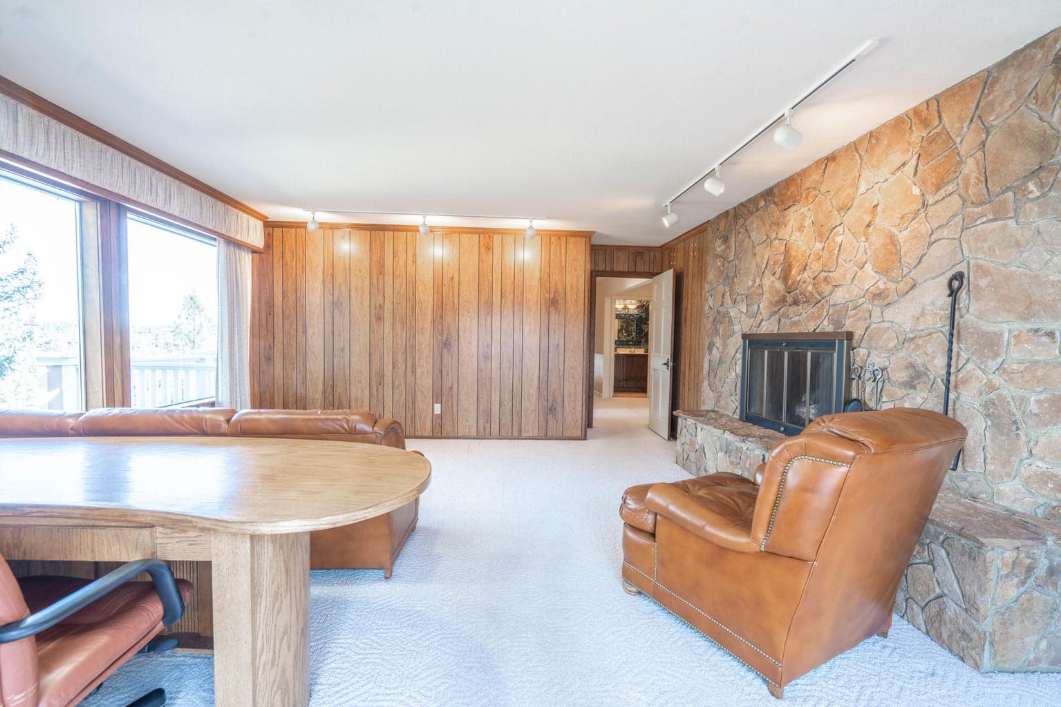 Photo of 7265 Falcon Crest Drive 39 of 111