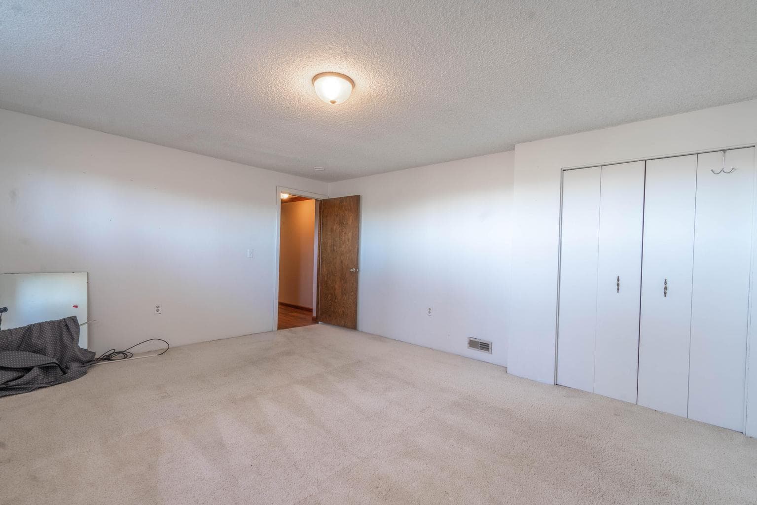 Photo of 7265 Falcon Crest Drive 71 of 111