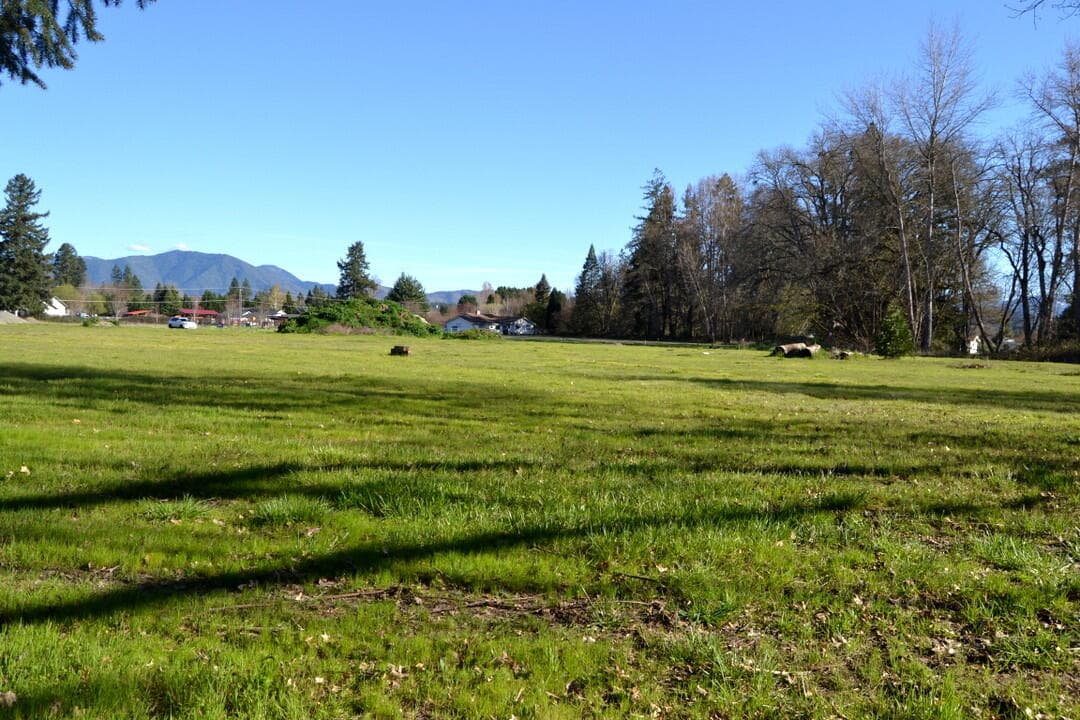 Photo of Lot 2 Gerald 6 of 13
