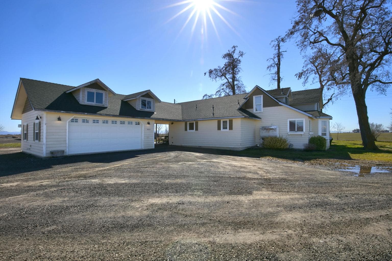 Photo of 9619 NW Columbia Drive 32 of 161