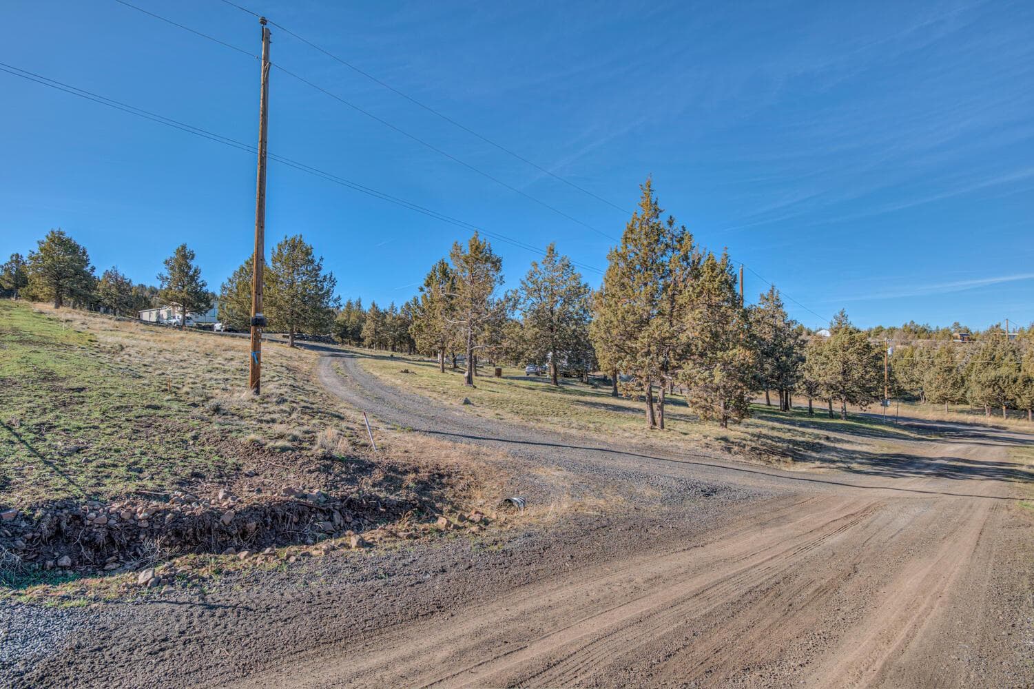 Photo of 14948 SE Remington Road 33 of 43