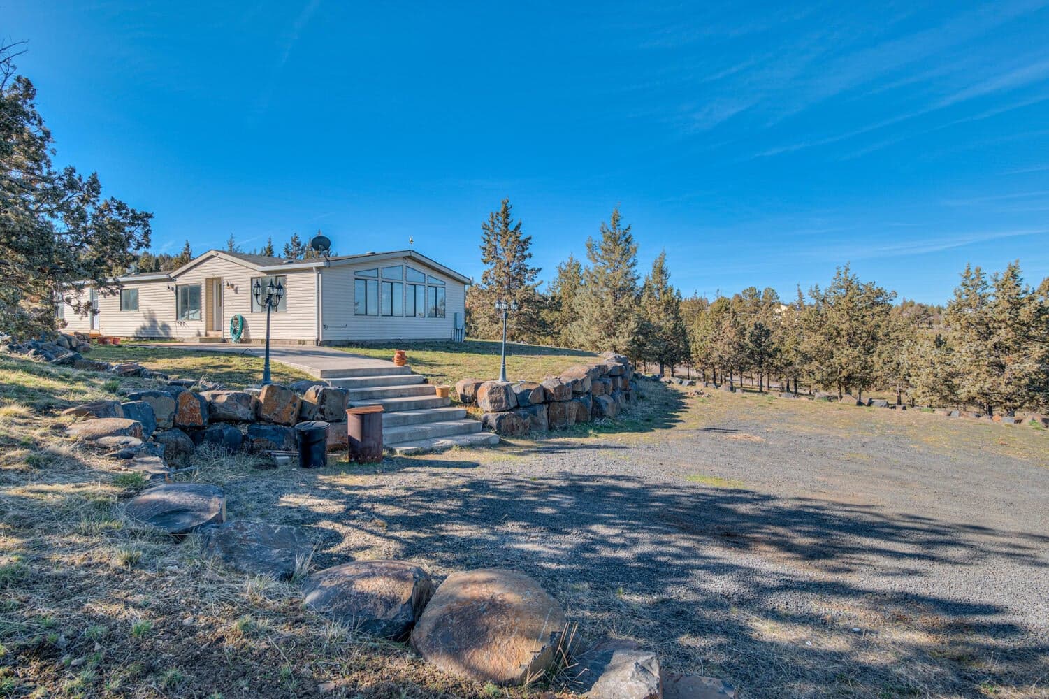 Photo of 14948 SE Remington Road 6 of 43