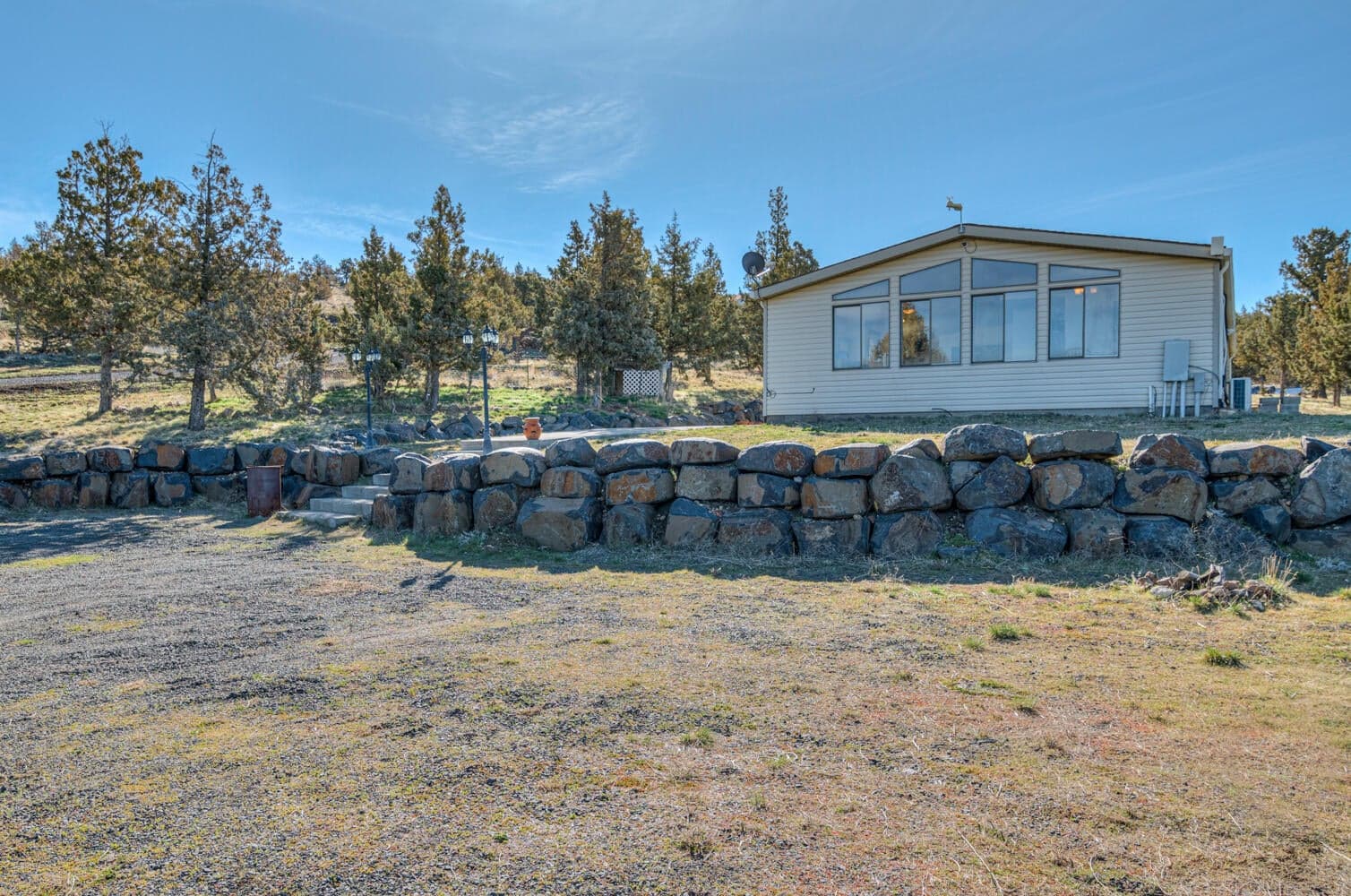 Photo of 14948 SE Remington Road 7 of 43