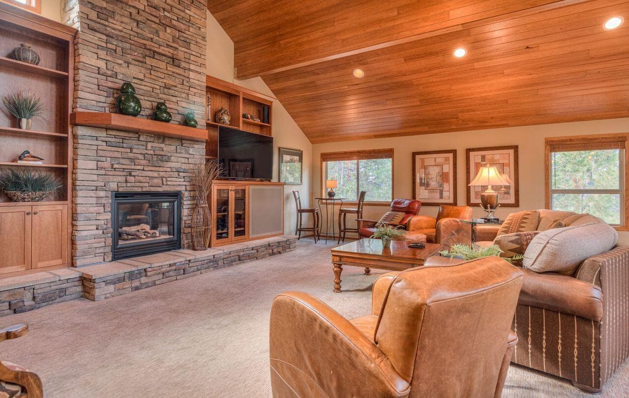 Photo of 58097 McNary Lane 8 of 36