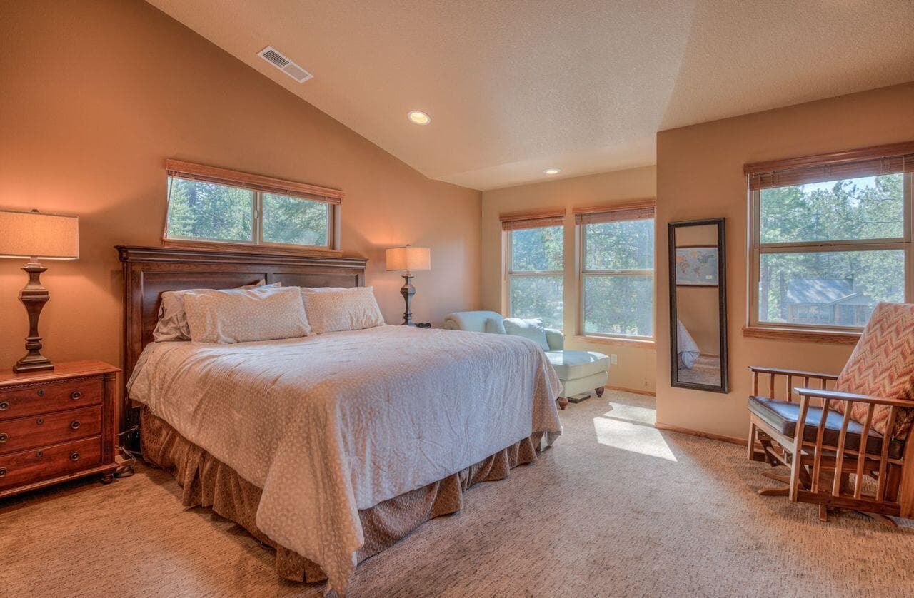 Photo of 58097 McNary Lane 14 of 36