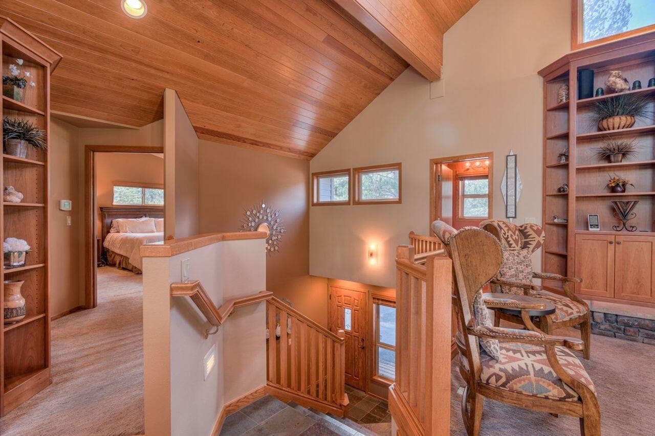 Photo of 58097 McNary Lane 15 of 36