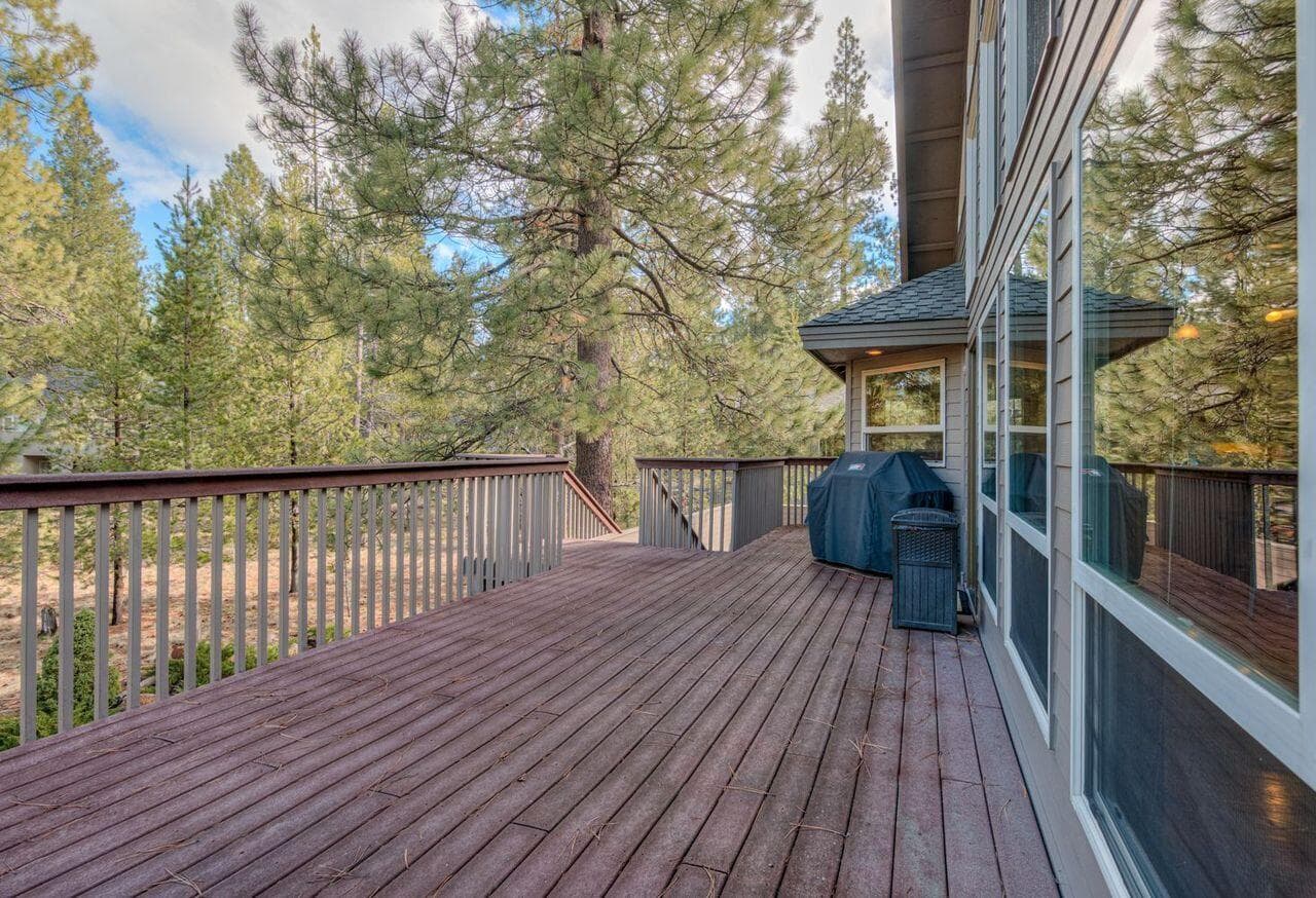 Photo of 58097 McNary Lane 34 of 36