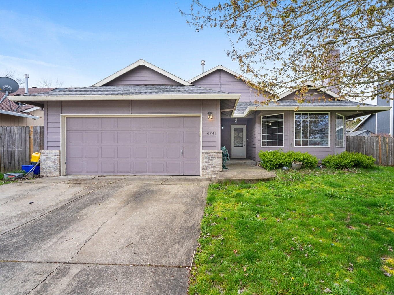 1024 Meadow, Molalla, 97038