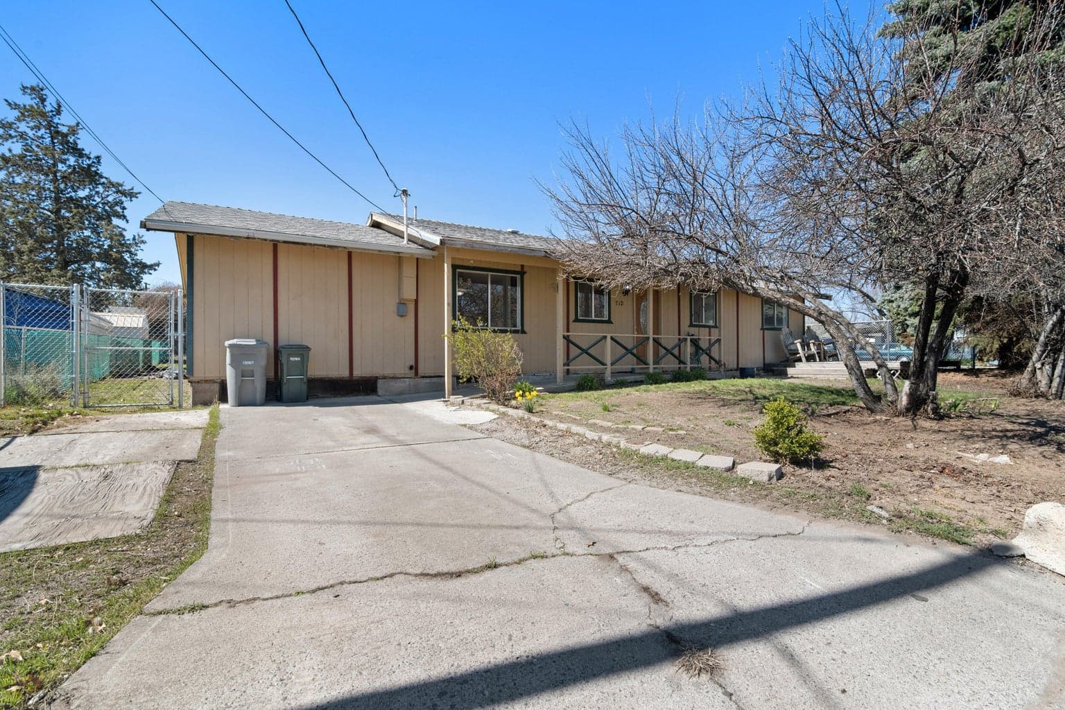 View of Front of Home 712 SW 1st Street