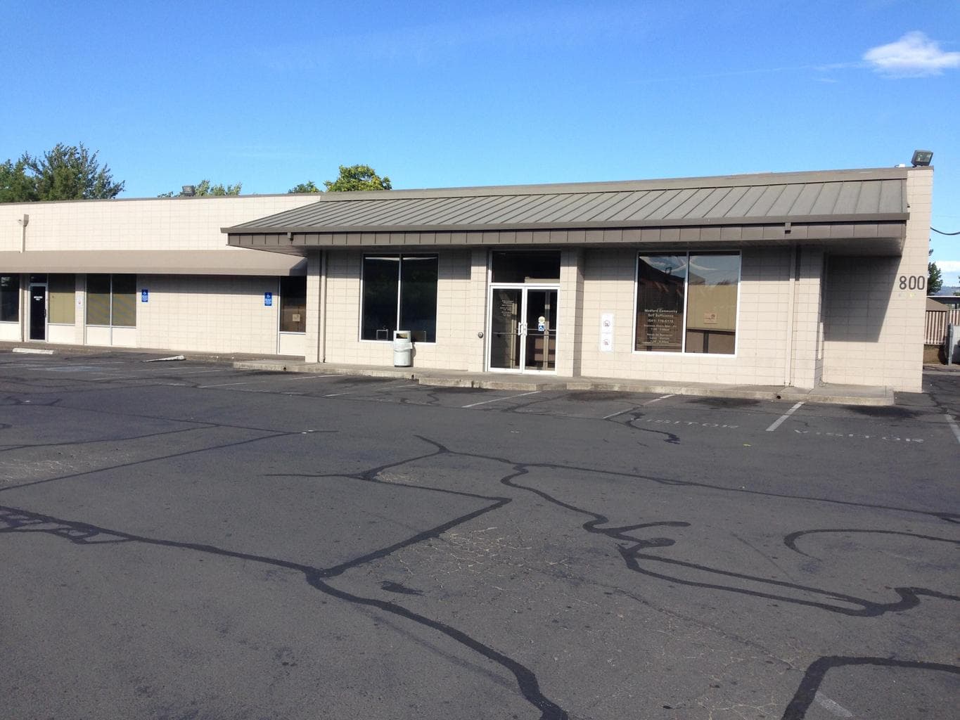 Photo of 800 Cardley 3 of 4