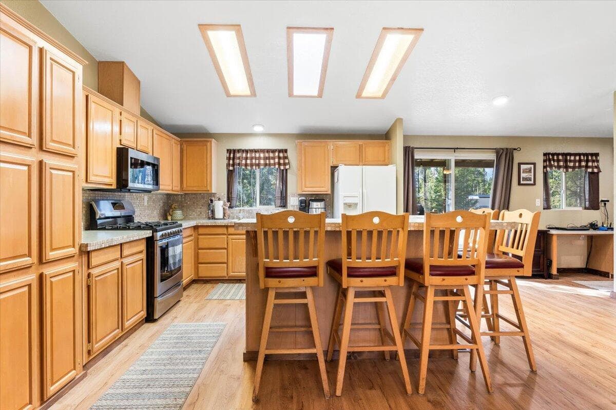 Photo of 17017 Deer Run Lane 17 of 39