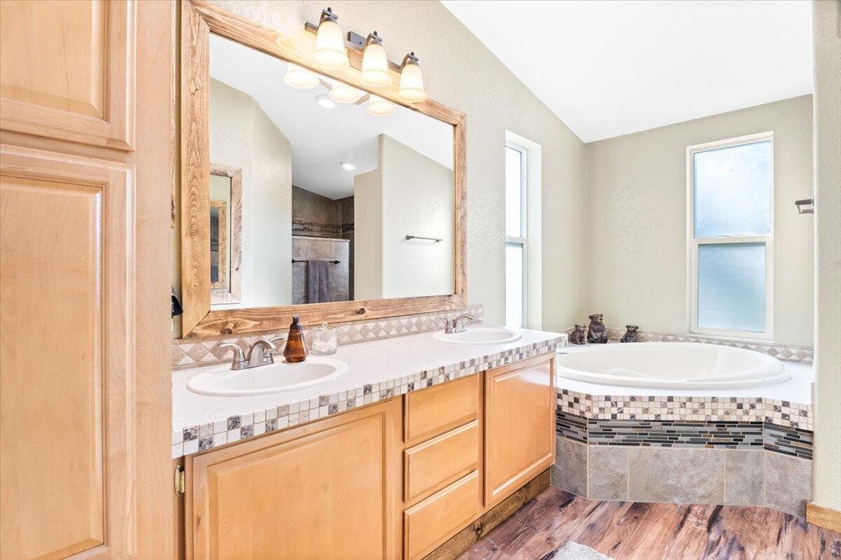 Photo of 17017 Deer Run Lane 23 of 39