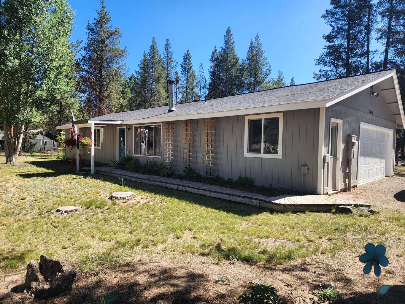 Photo of 16010 Buena Vista Drive 1 of 31