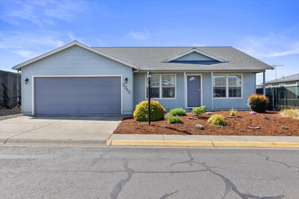 2342 New Haven, Central Point, 97502