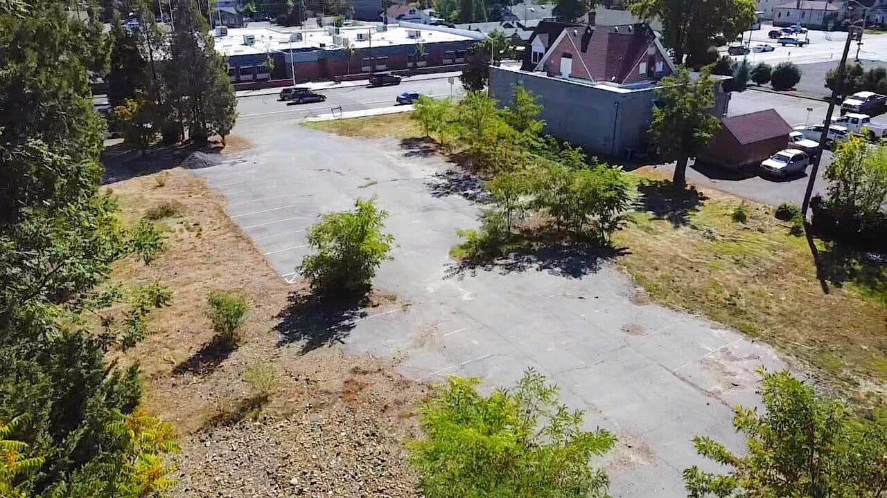 Photo of 728 6th 4 of 16
