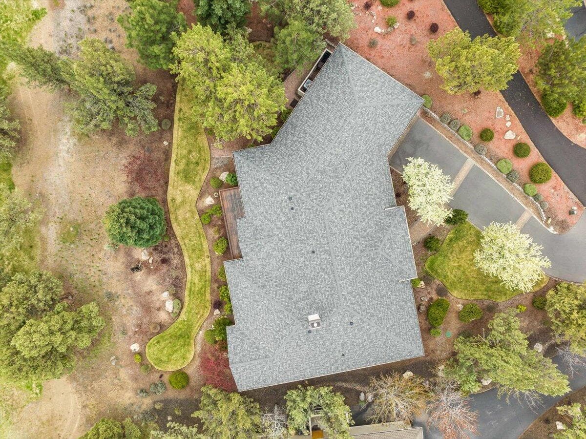 Photo of 710 Solitaire Court 52 of 56