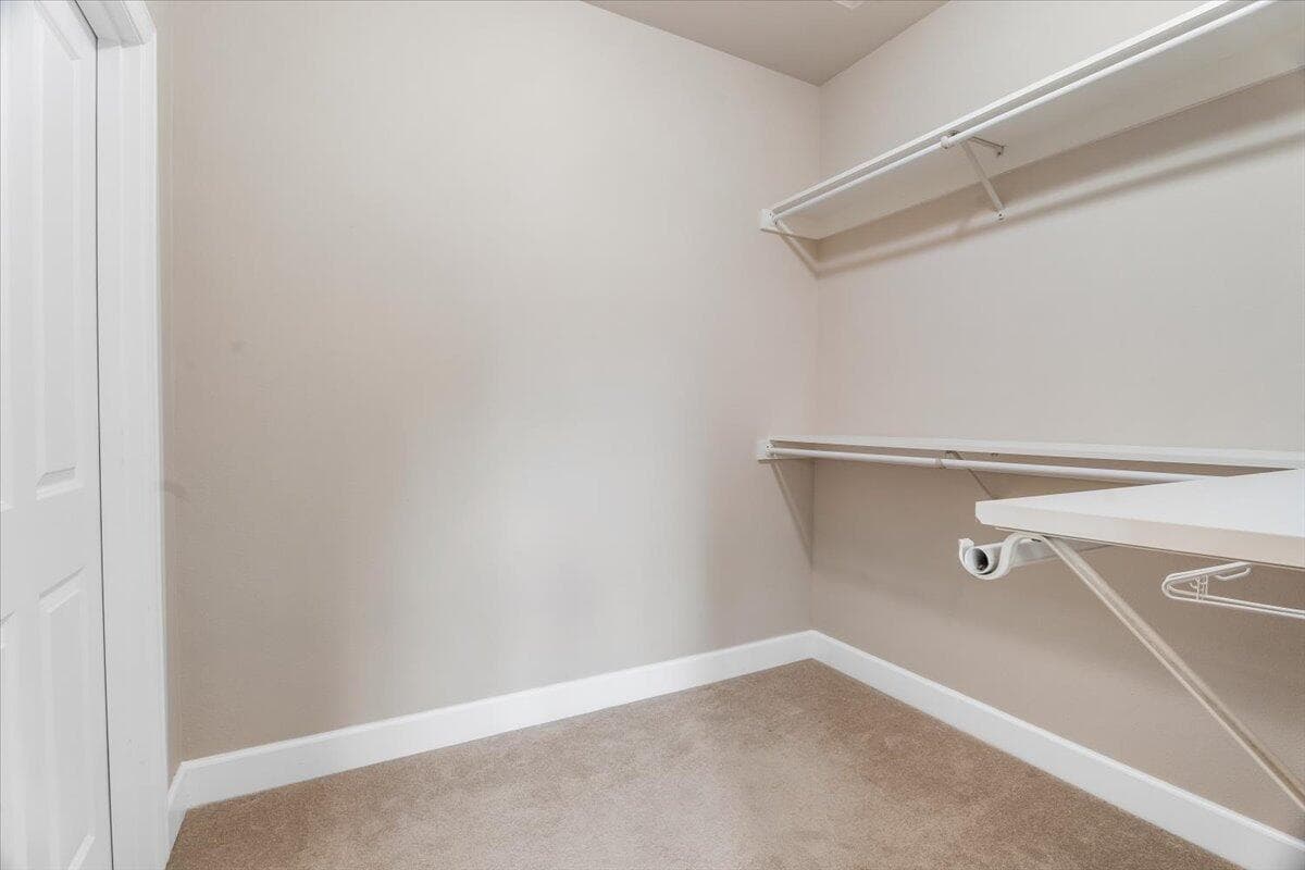 Photo of 710 Solitaire Court 26 of 56