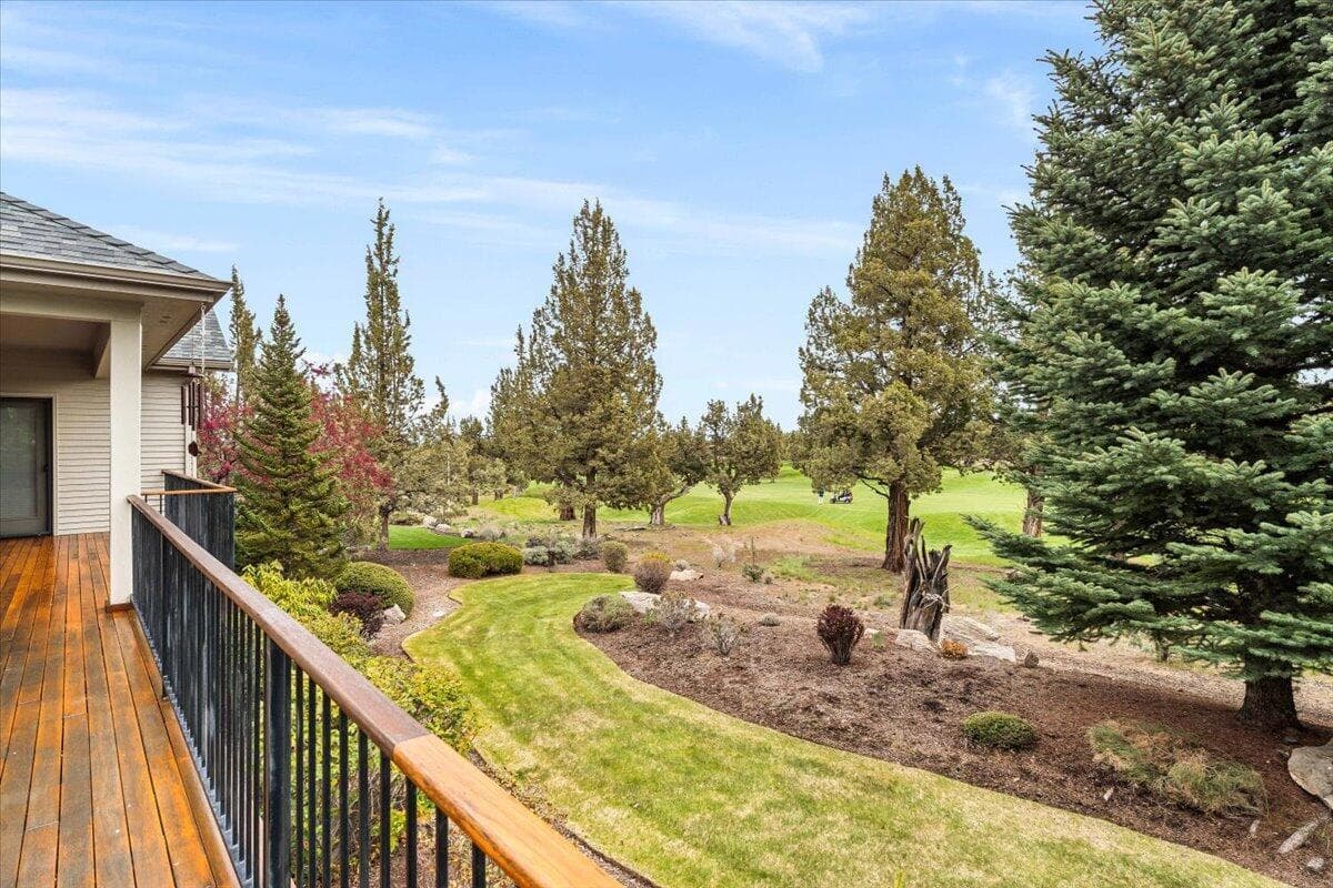 Photo of 710 Solitaire Court 41 of 56