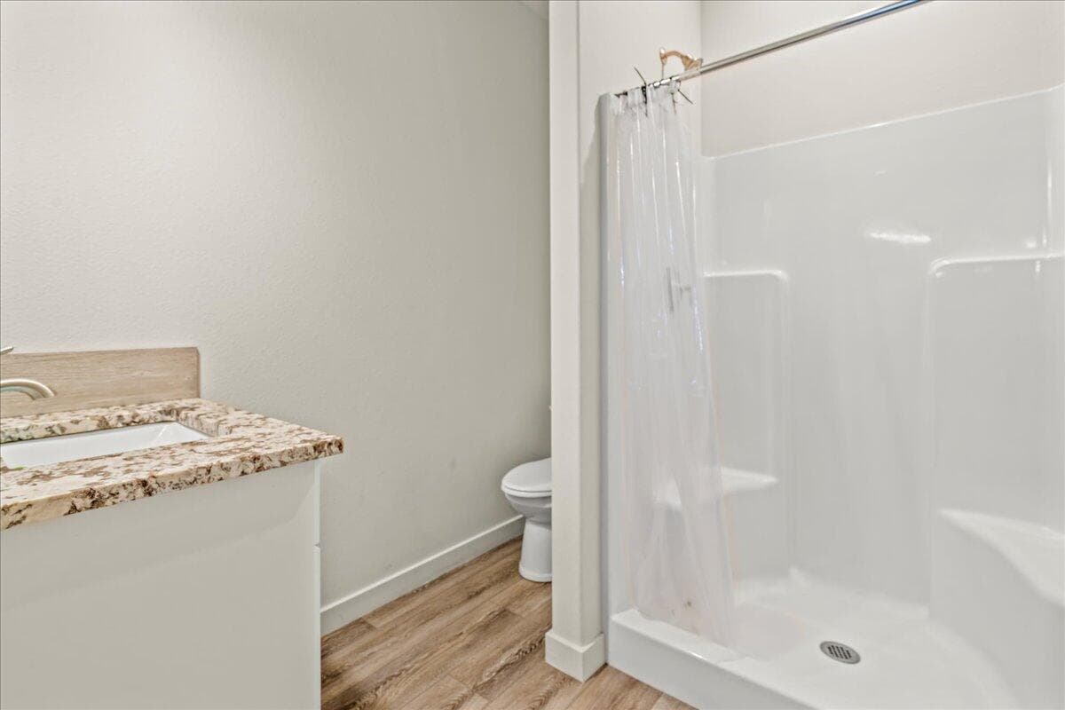 Photo of 147 NW 31st Street 14 of 20