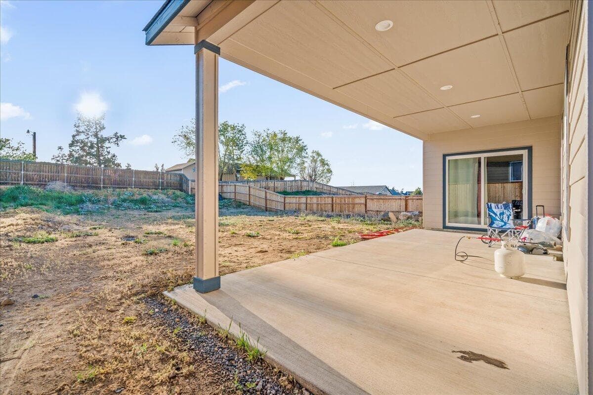 Photo of 147 NW 31st Street 17 of 20