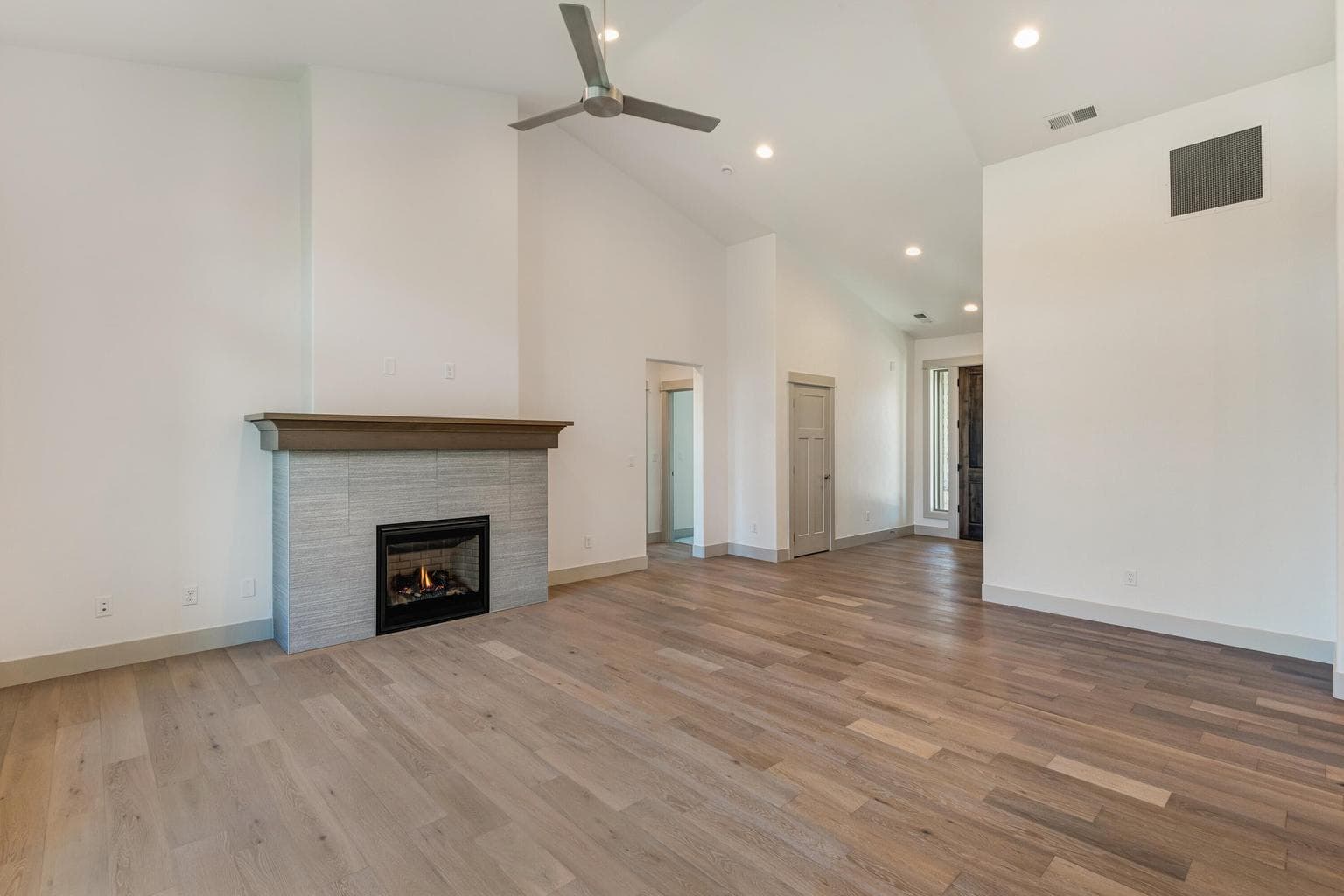 Photo of 205 Saddle Ridge 5 of 25