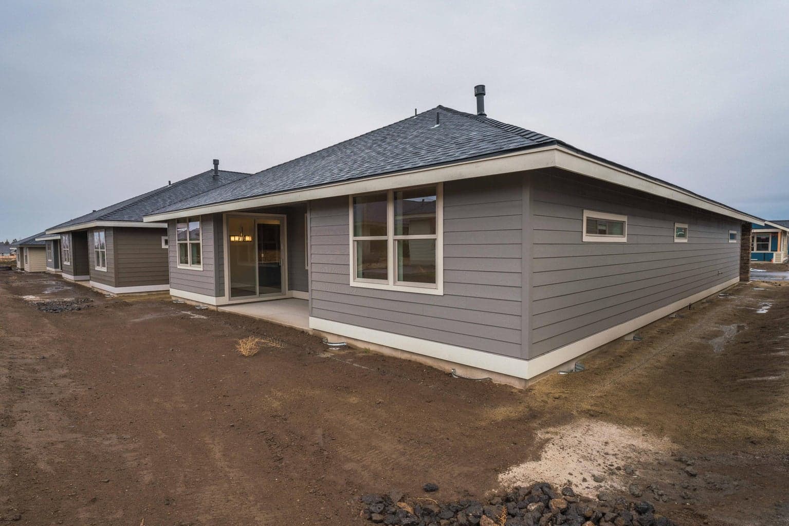 Photo of 2627 NW Redwood Circle 50 of 54