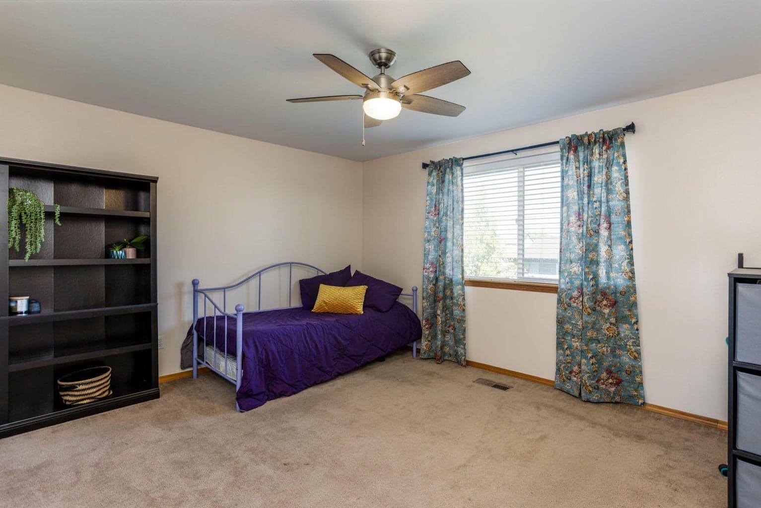 Photo of 1278 NW 20th Street 26 of 37