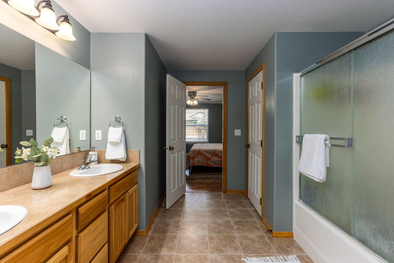 Photo of 1278 NW 20th Street 18 of 37