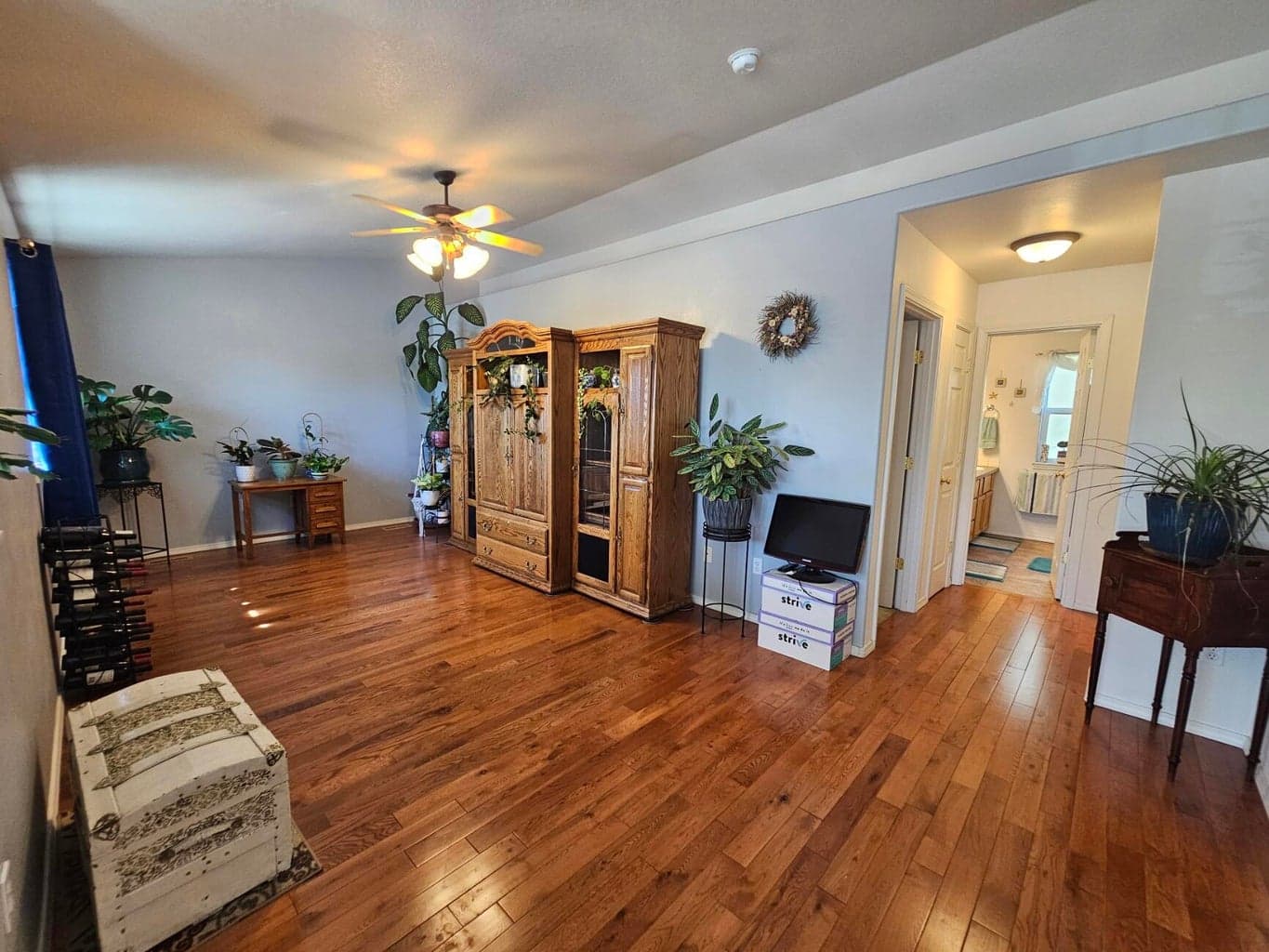Photo of 311 NW 25th Street 23 of 32