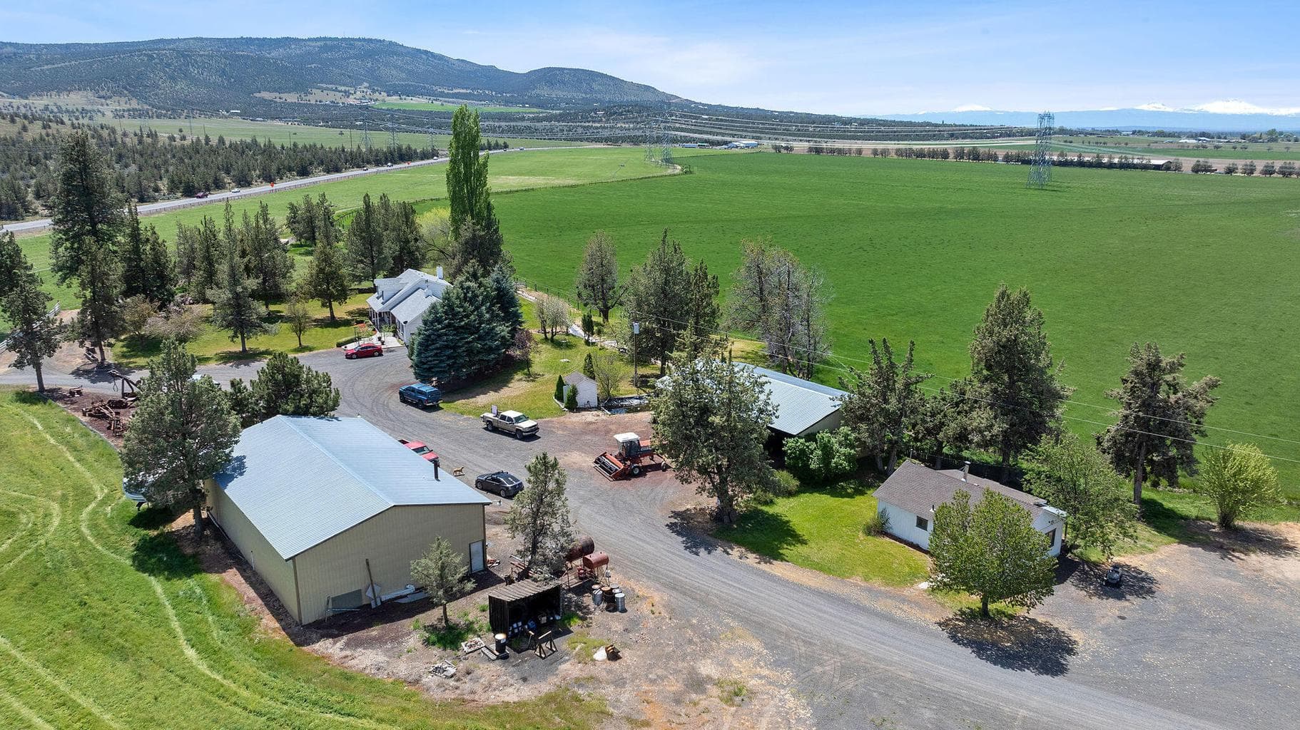 Photo of 7305 Hwy 126 10 of 49