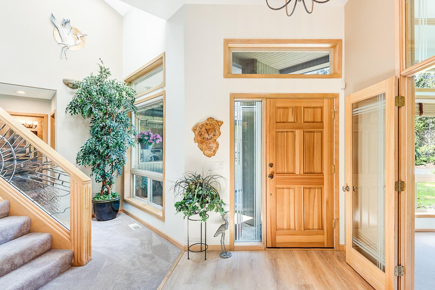 Photo of 18138 Maury Mountain Lane 4 of 47