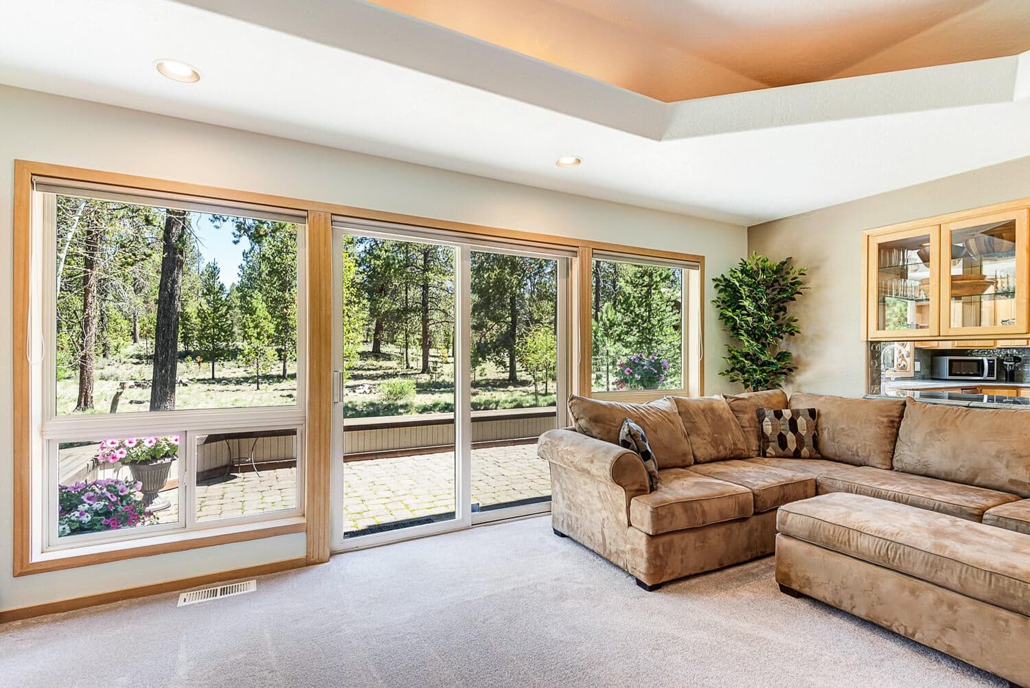 Photo of 18138 Maury Mountain Lane 8 of 47