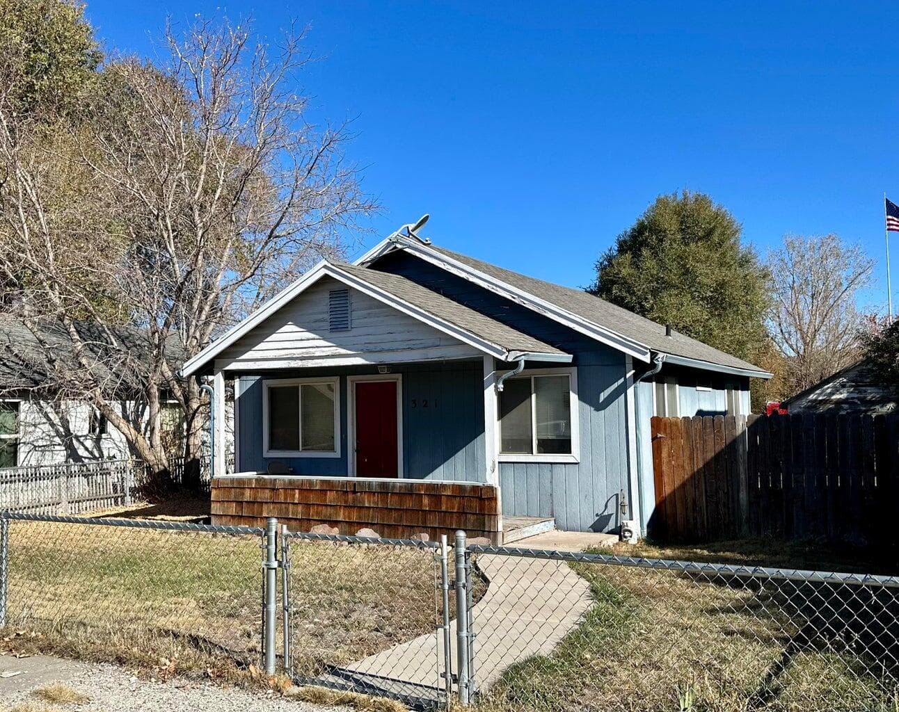 Photo of 321 Butte 2 of 23