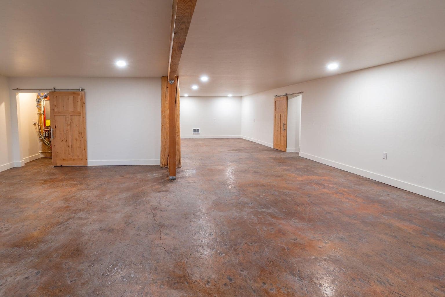 basement greatroom