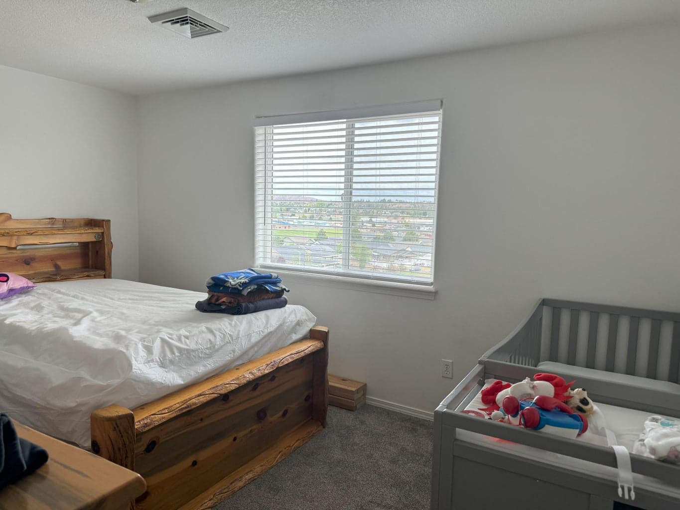 Photo of 813 SE Kristin Way 9 of 14