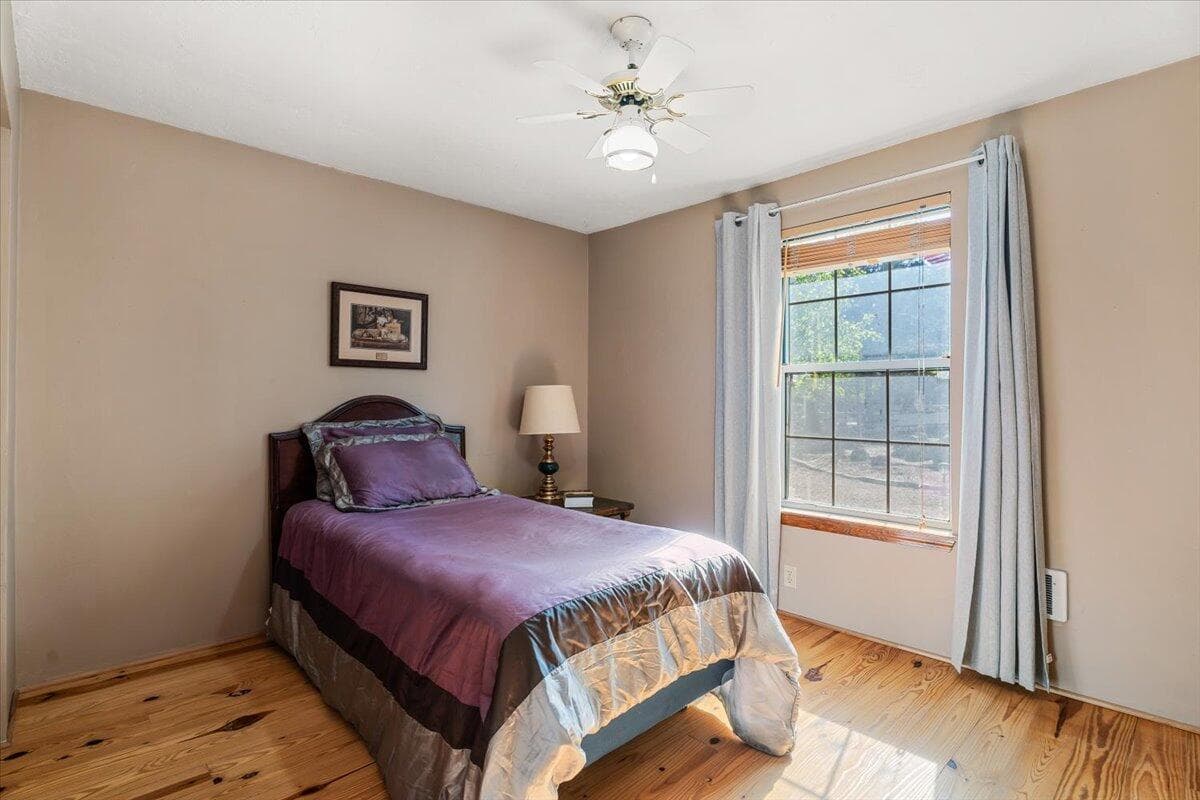 Guest Bedroom 3