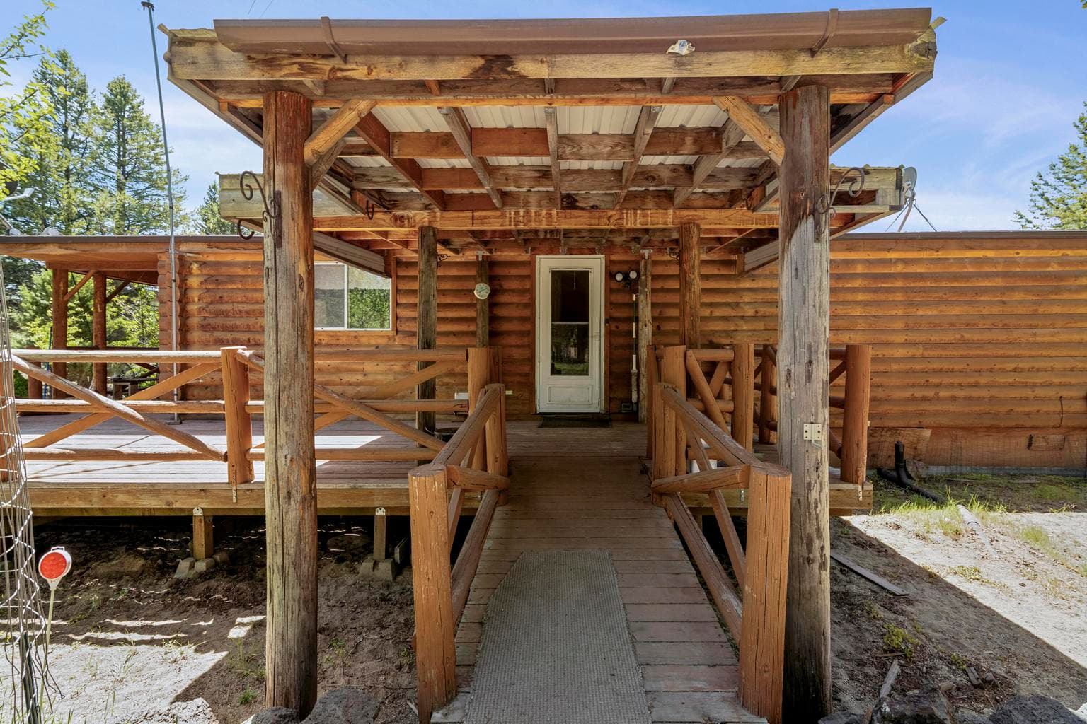 Photo of 145111 Lanewood Drive 7 of 45