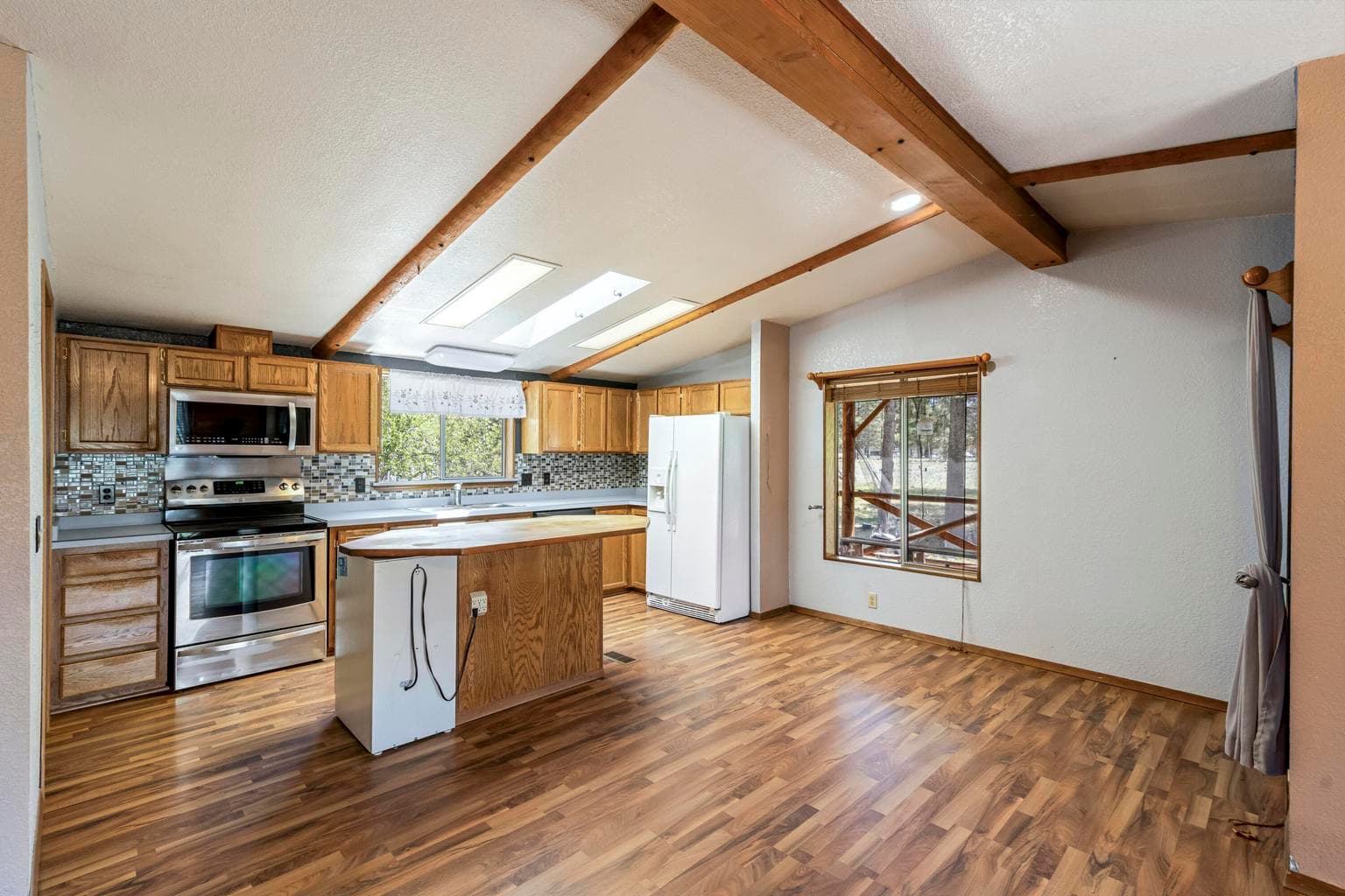 Photo of 145111 Lanewood Drive 13 of 45