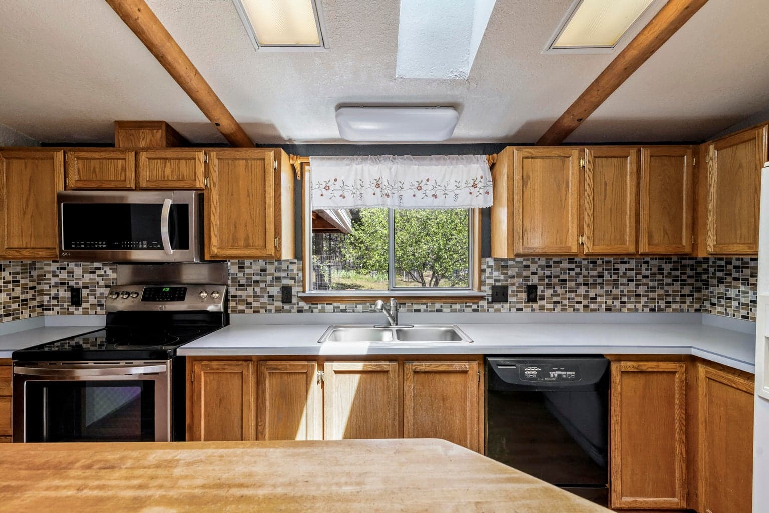 Photo of 145111 Lanewood Drive 17 of 45