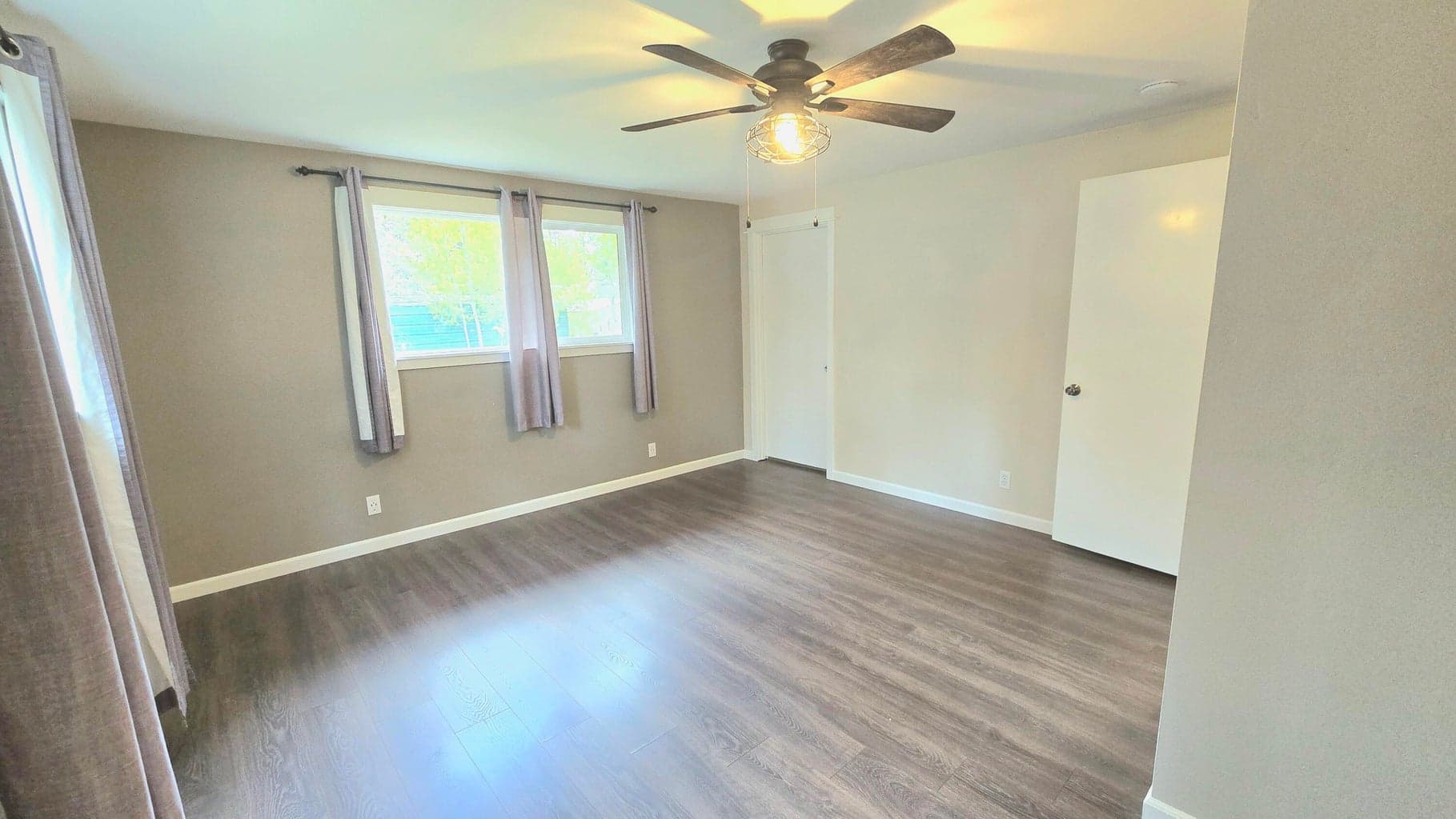 Photo of 16010 Buena Vista Drive 12 of 31