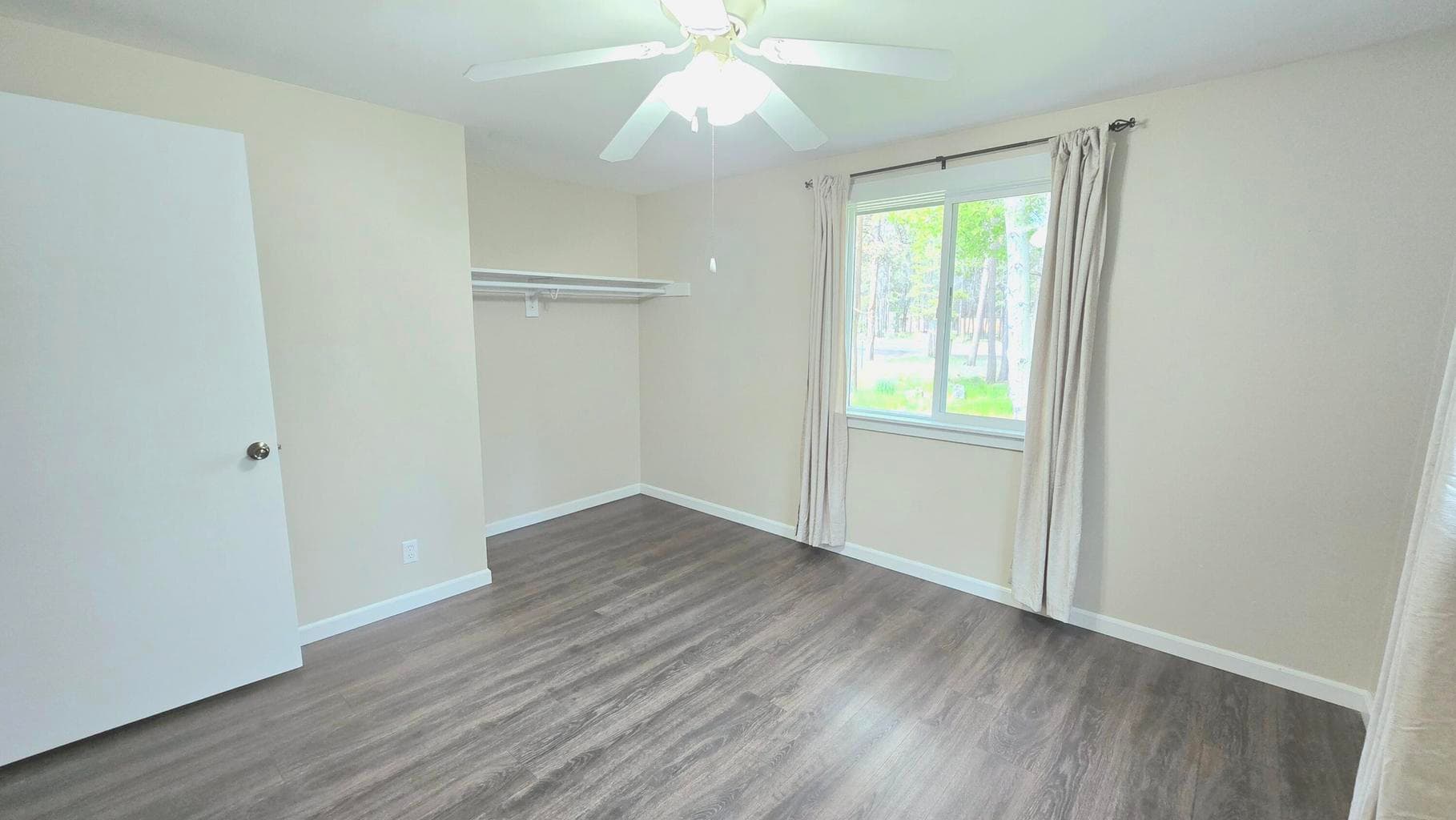 Photo of 16010 Buena Vista Drive 16 of 31