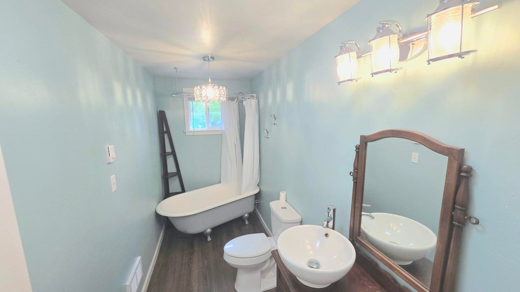 Photo of 16010 Buena Vista Drive 20 of 31
