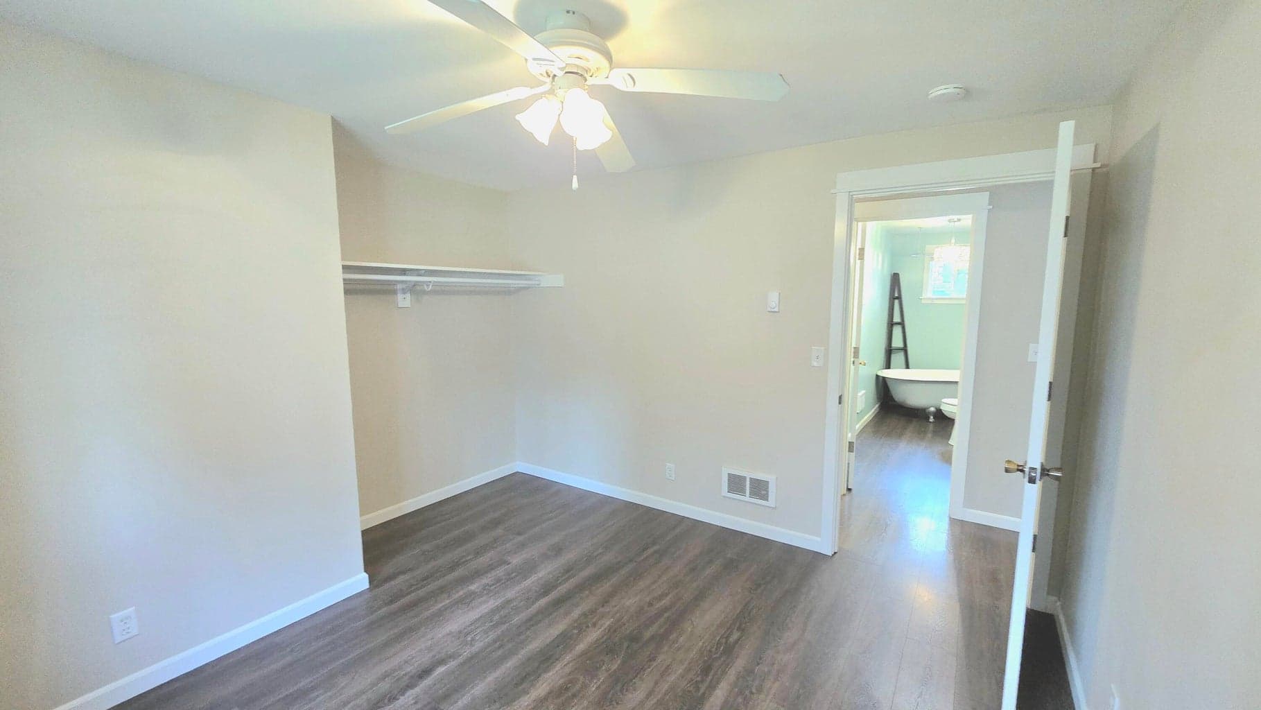 Photo of 16010 Buena Vista Drive 22 of 31