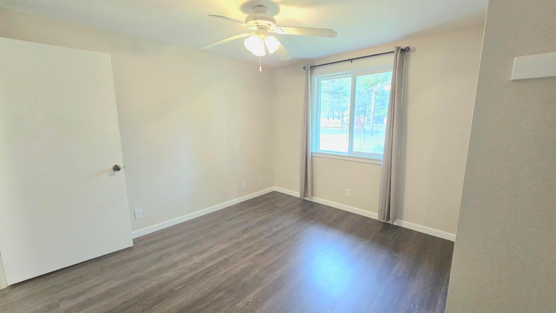 Photo of 16010 Buena Vista Drive 23 of 31