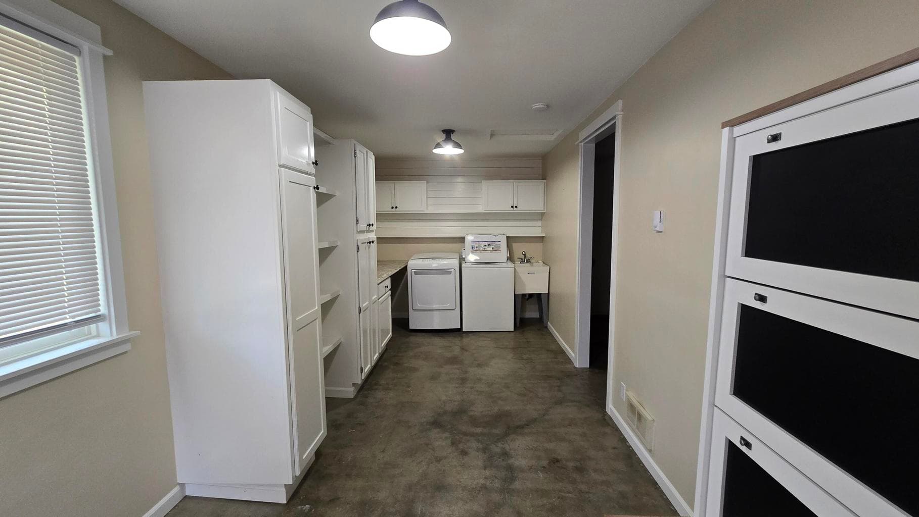 Photo of 16010 Buena Vista Drive 24 of 31