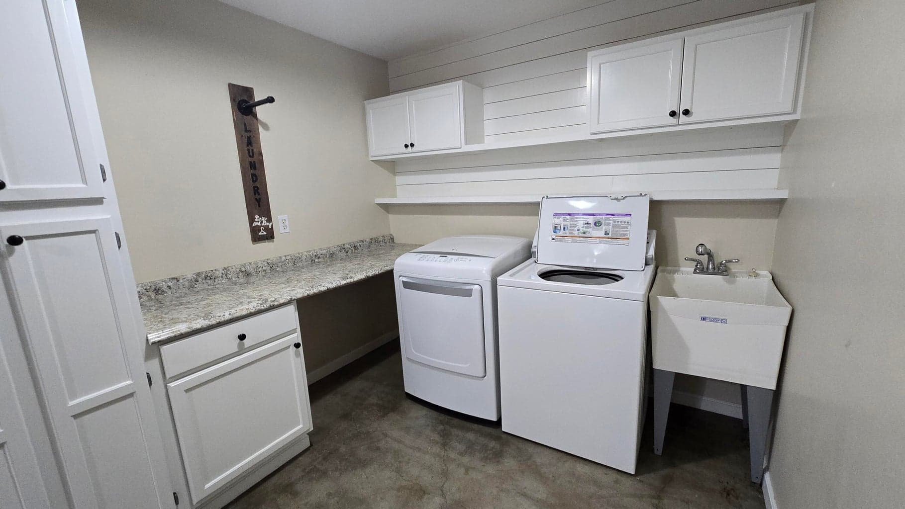 Photo of 16010 Buena Vista Drive 26 of 31